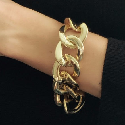 Carine Bracelet - Charmed Circle